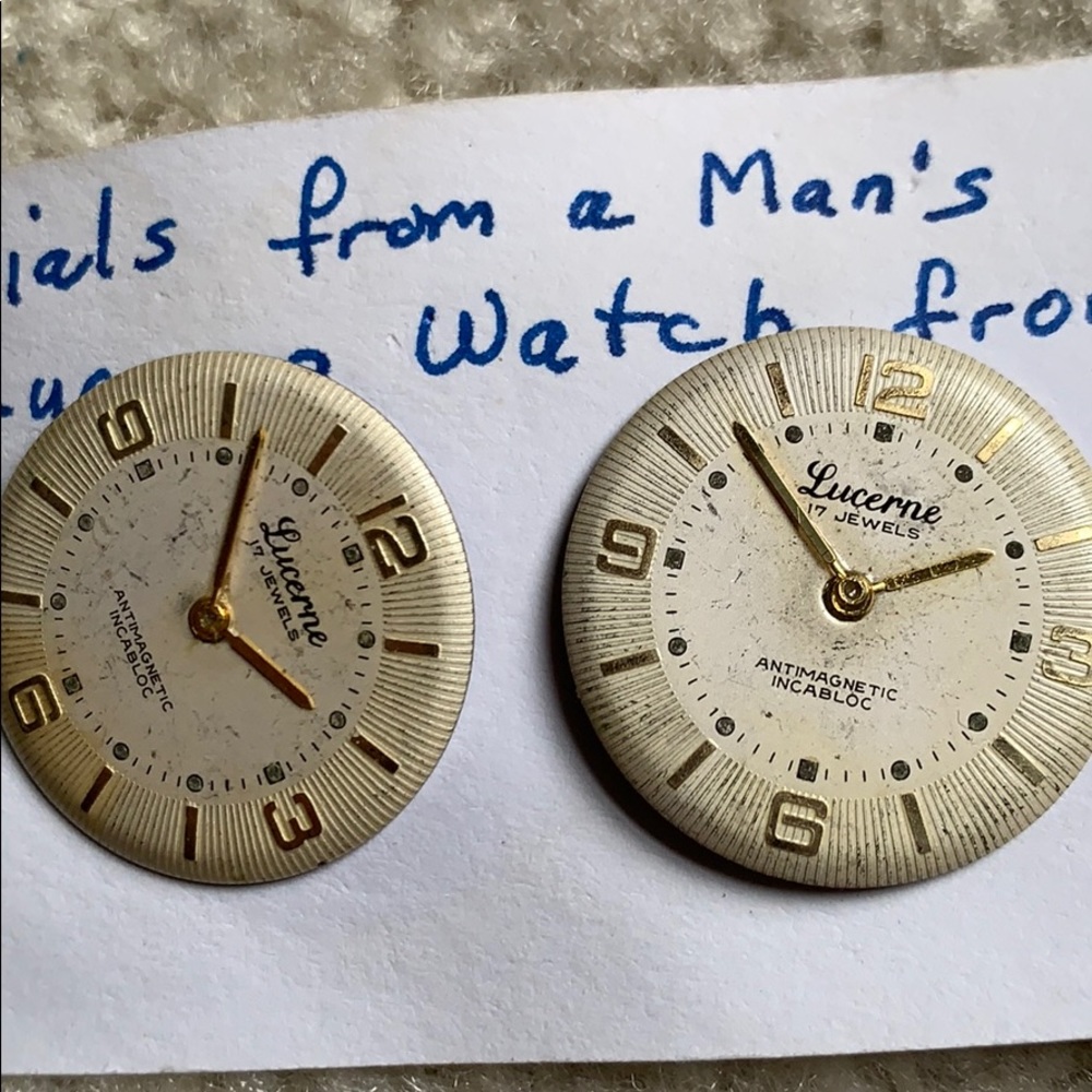 Watch face earrings - Picture 2 of 2